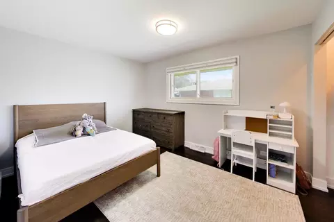 Bedroom - 1762 E Camp Mcdonald Rd, Mount Prospect, IL 60056 photo 2 of 4