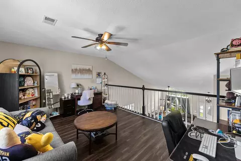 Other - 311 8th Ave, Hampton, IL 61256 photo 8 of 10