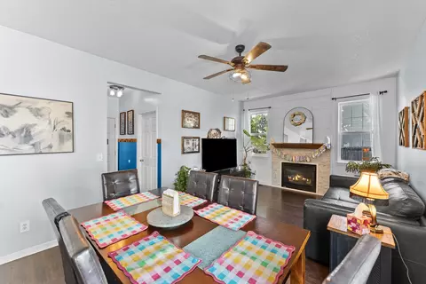 Dining - 311 8th Ave, Hampton, IL 61256 photo 2 of 2
