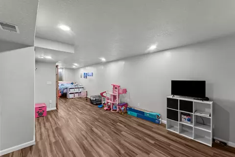 Other - 311 8th Ave, Hampton, IL 61256 photo 9 of 10