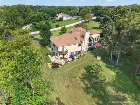 View/Area - 11923 Devonshire St, Algonquin, IL 60102 photo 2 of 2