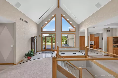 Entry Way - 11923 Devonshire St, Algonquin, IL 60102 photo 2 of 3