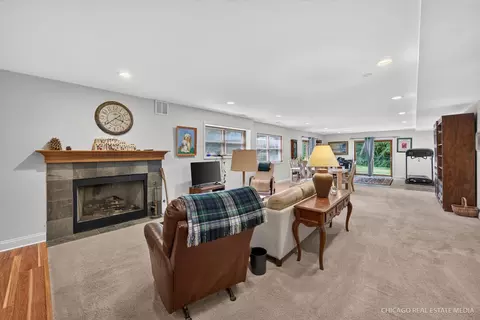 Other - 11923 Devonshire St, Algonquin, IL 60102 photo 3 of 7