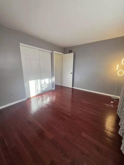 Bedroom - 6159 Marsh Ln, Matteson, IL 60443 photo 2 of 3