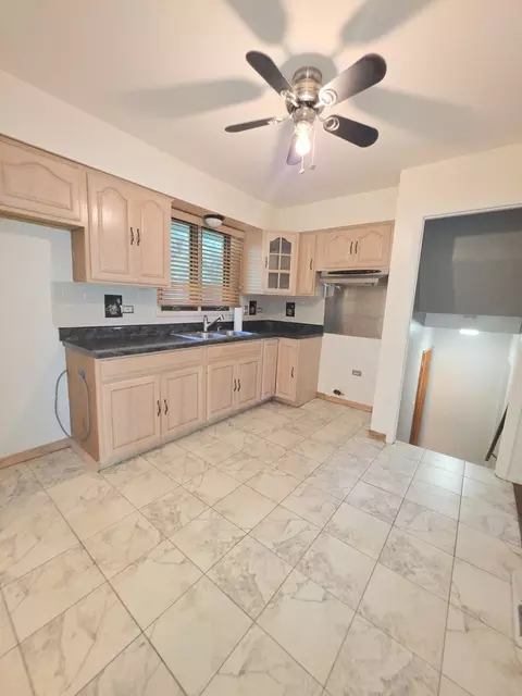 Kitchen - 6159 Marsh Ln, Matteson, IL 60443 photo 1 of 1