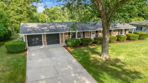 Other - 136 Scott Dr, East Dundee, IL 60118 photo 13 of 14