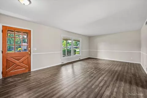 Living - 136 Scott Dr, East Dundee, IL 60118 photo 1 of 3