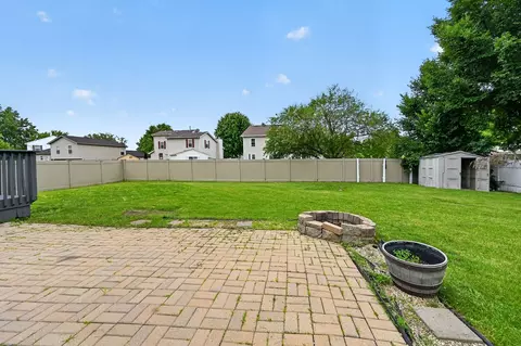 Exterior - 1301 Brookfield Dr, Plainfield, IL 60586 photo 10 of 11