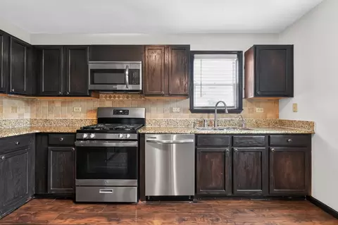 Kitchen - 1301 Brookfield Dr, Plainfield, IL 60586 photo 3 of 3