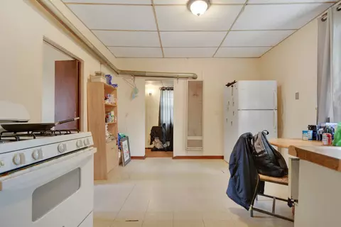 Kitchen - 2856 W 38th Pl, Chicago, IL 60632 photo 2 of 5