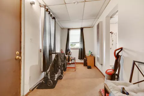 Entry Way - 2856 W 38th Pl, Chicago, IL 60632 photo 1 of 1