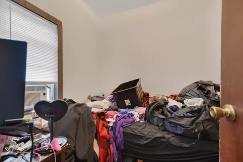 Bedroom - 2856 W 38th Pl, Chicago, IL 60632 photo 4 of 6