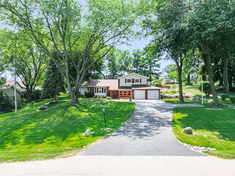 8722 Sheffield Dr, Belvidere, IL 61008