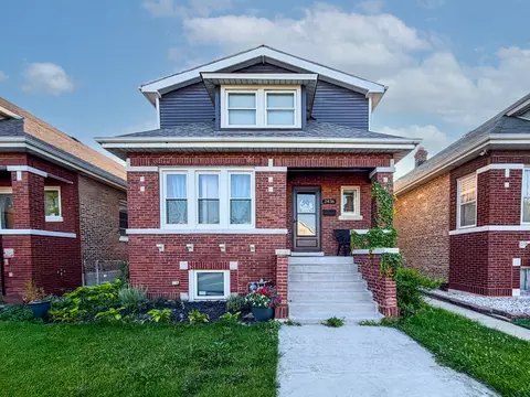 2436 Grove Ave, Berwyn, IL 60402