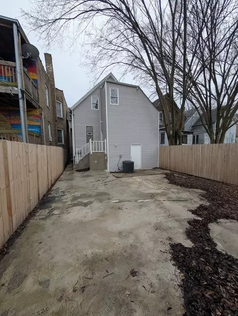 Exterior - 654 E 92nd Pl, Chicago, IL 60619 photo 3 of 4