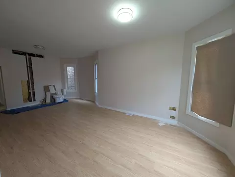 Living - 654 E 92nd Pl, Chicago, IL 60619 photo 3 of 3