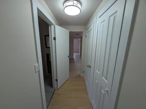 Entry Way - 654 E 92nd Pl, Chicago, IL 60619 photo 1 of 6