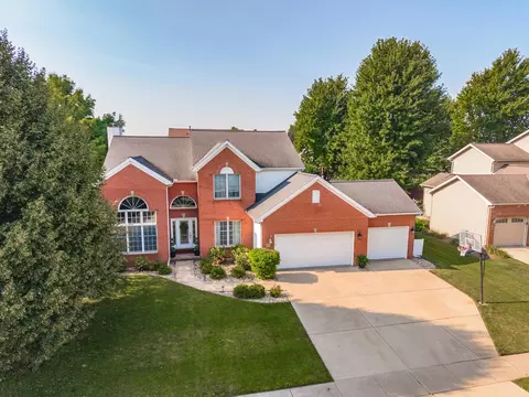 View/Area - 17 Waterside Cir, Bloomington, IL 61704 photo 1 of 6