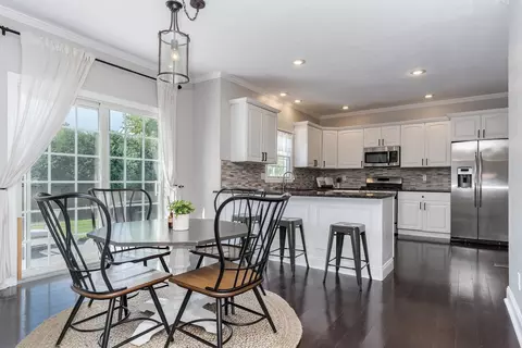 Kitchen - 17 Waterside Cir, Bloomington, IL 61704 photo 4 of 4
