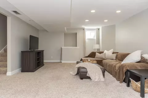 Living - 17 Waterside Cir, Bloomington, IL 61704 photo 5 of 5