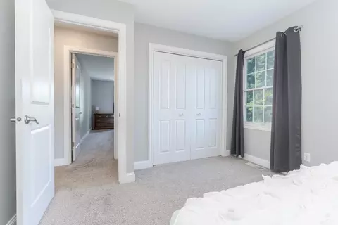 Bedroom - 17 Waterside Cir, Bloomington, IL 61704 photo 5 of 6