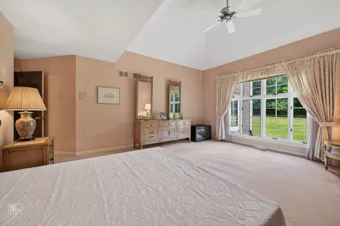 6515 Manor Dr, Burr Ridge, IL 60527 photo 14