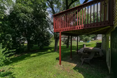 Exterior - 3325 40th St, Moline, IL 61265 photo 2 of 4