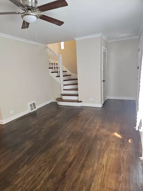Living - 10638 S Eberhart Ave, Chicago, IL 60628 photo 2 of 3