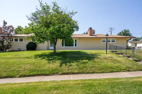 2605 E Central Park Ave, Davenport, IA 52803