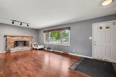 Living - 2403 Hacker Dr, Joliet, IL 60435 photo 2 of 3