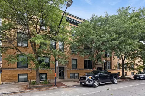 442 W Dickens Ave #3, Chicago, IL 60614