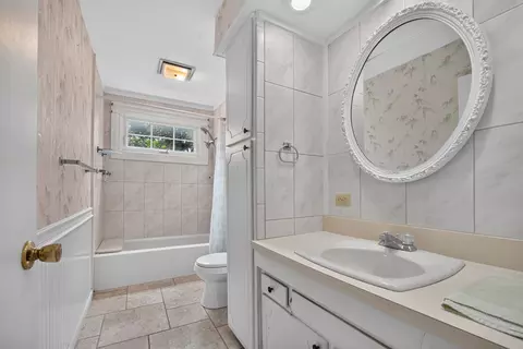 Bath - 14061408 S East St, Bloomington, IL 61701 photo 1 of 2