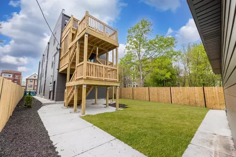 Other - 437 E 42nd Pl, Chicago, IL 60653 photo 2 of 2
