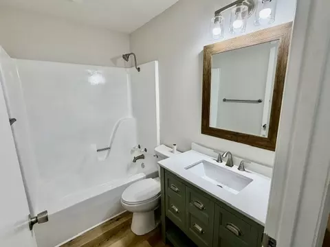 Bath - 104 Suelynn Dr, Normal, IL 61761 photo 1 of 3