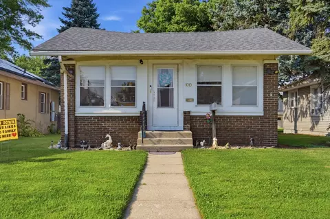 1010 W 5th St, Sterling, IL 61081