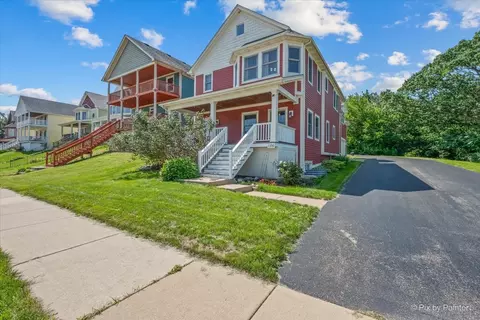 Exterior - 176 S Channing St, Elgin, IL 60120 photo 6 of 11