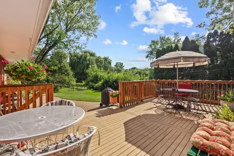 Exterior - 736 Deborah Ave, Elgin, IL 60123 photo 5 of 6