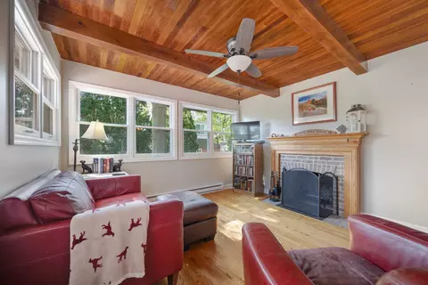 Living - 736 Deborah Ave, Elgin, IL 60123 photo 2 of 3