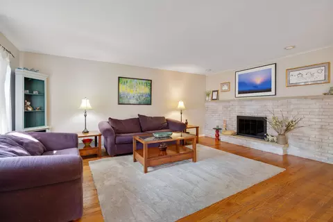 Living - 736 Deborah Ave, Elgin, IL 60123 photo 1 of 3