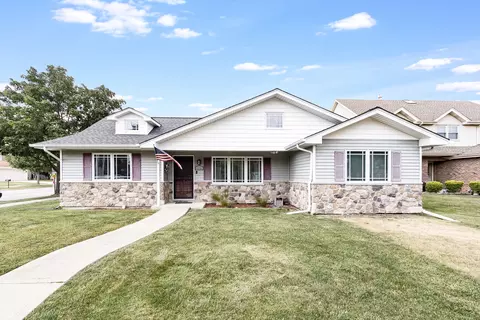 6116 W 94th St, Oak Lawn, IL 60453