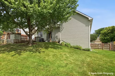 Exterior - 4729 Crystal Trl, Mchenry, IL 60050 photo 7 of 7
