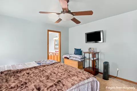 Bedroom - 4729 Crystal Trl, Mchenry, IL 60050 photo 2 of 3