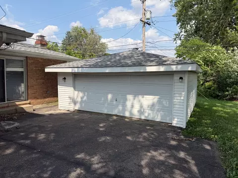 16249 Damen Ave, Markham, IL 60428 photo 3
