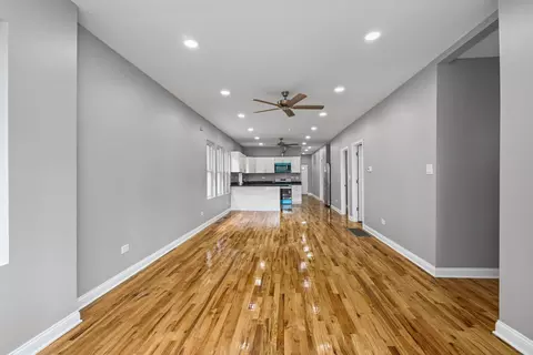 Living - Undisclosed, Chicago, IL 60620 photo 6 of 9