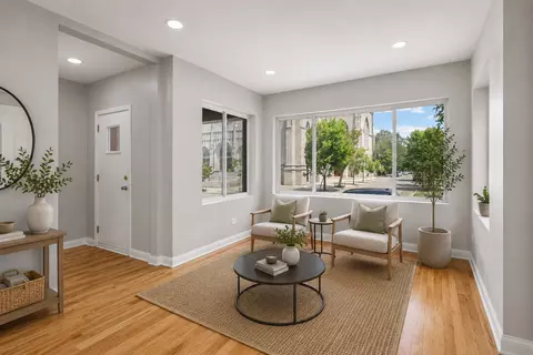 Living - Undisclosed, Chicago, IL 60620 photo 2 of 9