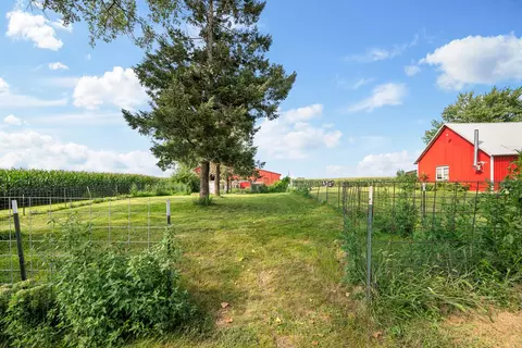 Exterior - 23624 145th Ave, Eldridge, IA 52748 photo 14 of 14