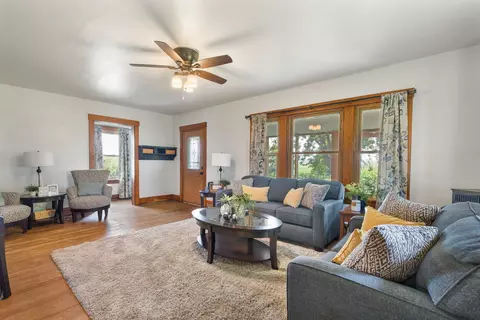 Living - 23624 145th Ave, Eldridge, IA 52748 photo 1 of 4