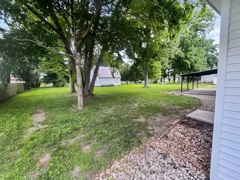 Exterior - 702 S Main St, Homer, IL 61849 photo 3 of 5