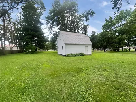 Exterior - 702 S Main St, Homer, IL 61849 photo 4 of 5