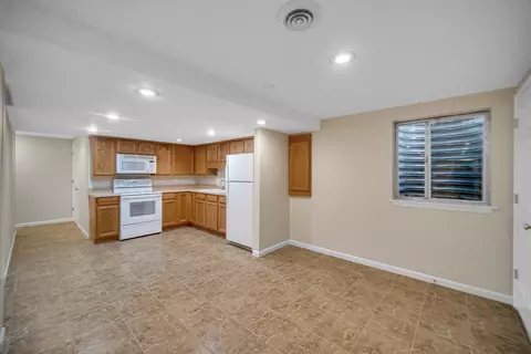 6 Yorkshire Ct, Algonquin, IL 60102 photo 24
